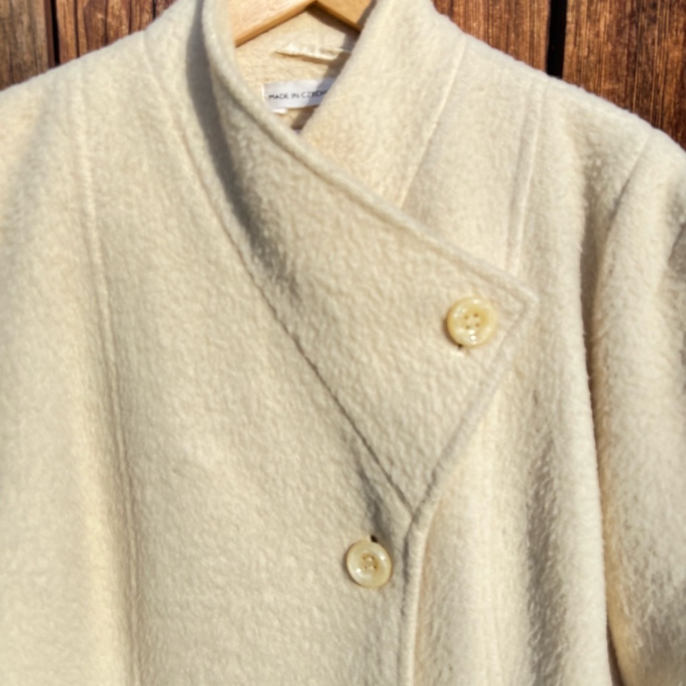 Vintage Wool Women's Coat Cream Color Label: International Scene Size M - Picture 3 of 13
